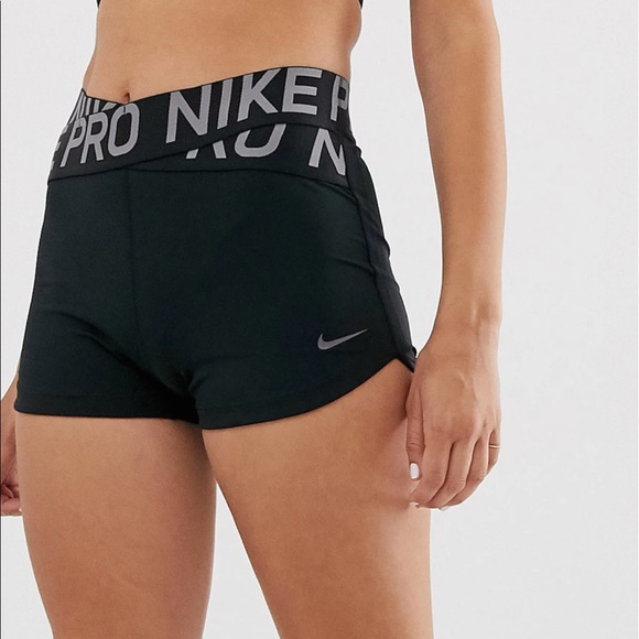 Nike Pro Shorts Criss Cross Band 